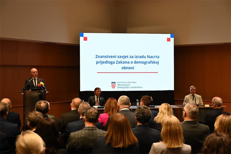 Slika /Ministar Šipić - fotografije/NSK 1.jpeg